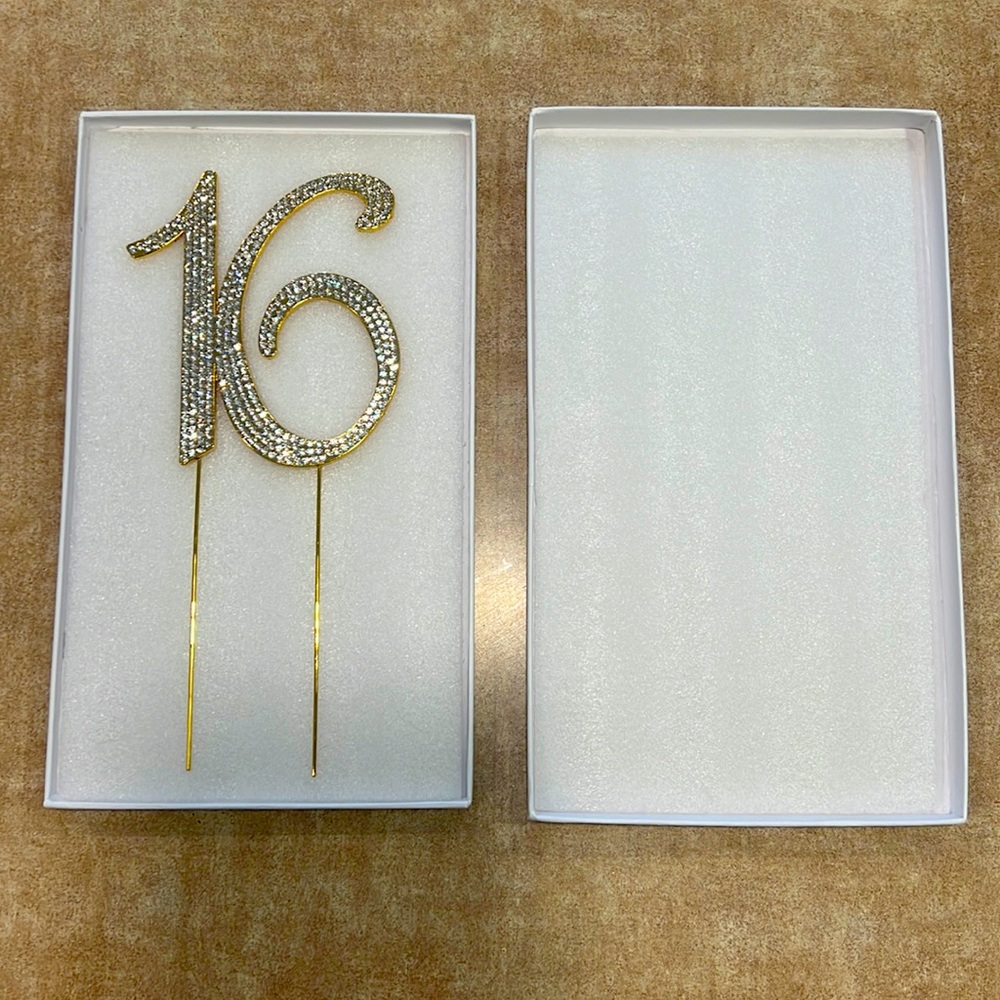 Sweet Sixteen Cake Topper